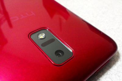 HTC Jのカメラは他のスマートフォンを圧倒する HTC Jのカメラは他のスマートフォンを圧倒する