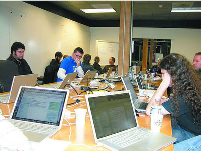 OpenID Hackathonの風景。Mac率高 OpenID Hackathonの風景。Mac率高し