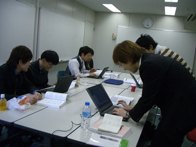 写真1 ペアプログラミング 写真1 ペアプログラミング