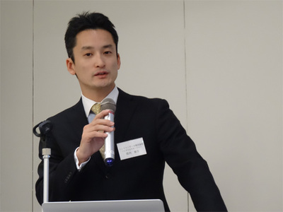 日本での展開について説明する堀内健后氏 日本での展開について説明する堀内健后氏