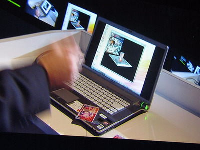 写真6　FeliCaを利用した，メンコアプリ