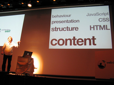 写真3 Webにおける「Progressive enhancement」 写真3 Webにおける「Progressive enhancement」