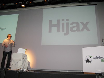 写真4 Hijaxについて説明するジェレミー・キース氏 写真4 Hijaxについて説明するジェレミー・キース氏