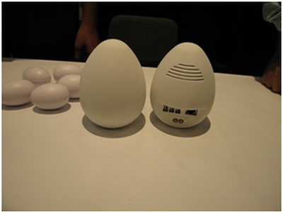 クラウドへ自動バックアップを行ってくれる自宅サーバーEgg Plug。 クラウドへ自動バックアップを行ってくれる自宅サーバーEgg Plug。