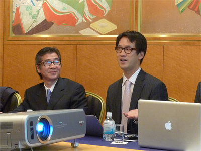 同社のミッションについて語るCEOのブライアン・チェン氏(右),左は日本法人社長のブライアン遠藤氏 同社のミッションについて語るCEOのブライアン・チェン氏(右),左は日本法人社長のブライアン遠藤氏