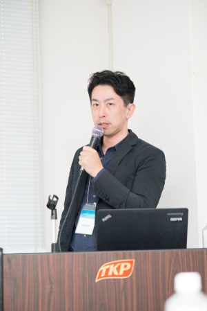 写真1 LINE株式会社広告事業部チーフプロデューサー谷口マサト氏 写真1 LINE株式会社広告事業部チーフプロデューサー 谷口マサト氏