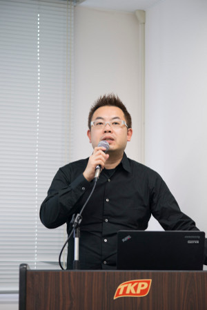写真2 株式会社技術評論社クロスメディア事業部電子出版推進室室長 馮富久 写真2 株式会社技術評論社クロスメディア事業部電子出版推進室室長 馮富久