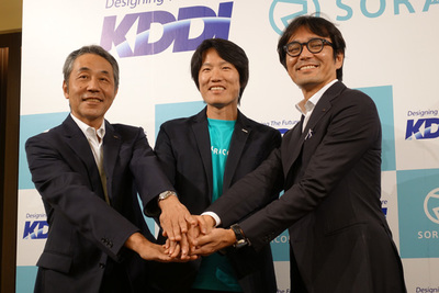 会見終了後のフォトセッション 会見終了後のフォトセッション