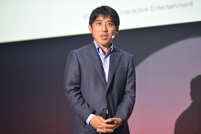 株式会社ソニー・インタラクティブエンタテイメント Director 野田純也氏は,同社のPlayStation Networkでのサーバレスとコンテナ利用の実際について紹介しました。 株式会社ソニー・インタラクティブエンタテイメント Director 野田純也氏は,同社のPlayStation Networkでのサーバレスとコンテナ利用の実際について紹介しました。