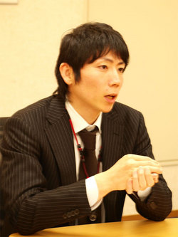 ネットフォース 取締役社長 穴吹俊英氏 ネットフォース 取締役社長 穴吹俊英氏